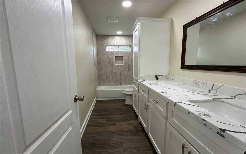 923 Craig Street unit: A #A, Corpus Christi, TX 78404, 3 Bedrooms Bedrooms, ,2 BathroomsBathrooms,Residential Multi Family,For Sale,923 Craig Street unit: A,0,470461