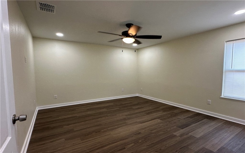 923 Craig Street unit: A #A, Corpus Christi, TX 78404, 3 Bedrooms Bedrooms, ,2 BathroomsBathrooms,Residential Multi Family,For Sale,923 Craig Street unit: A,0,470461