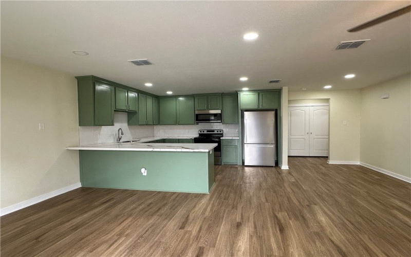 923 Craig Street unit: B #B, Corpus Christi, TX 78404, 3 Habitaciones Habitaciones , ,2 BañosBaños,Residential Multi Family,En Venta,923 Craig Street unit: B,0,470463