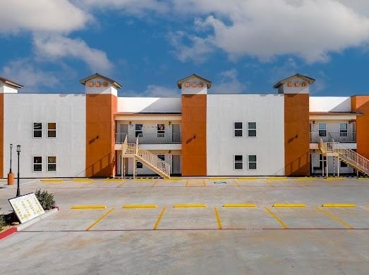 118 Grass Valley Rd 205, Eagle Pass, TX 78852, 2 Bedrooms Bedrooms, ,2 BathroomsBathrooms,Residential,For Sale,118 Grass Valley Rd 205,0,83029