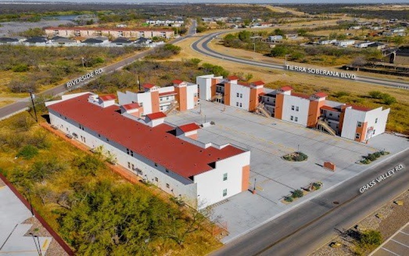 118 Grass Valley Rd 207, Eagle Pass, TX 78852, 2 Bedrooms Bedrooms, ,2 BathroomsBathrooms,Residential,For Sale,118 Grass Valley Rd 207,0,83031