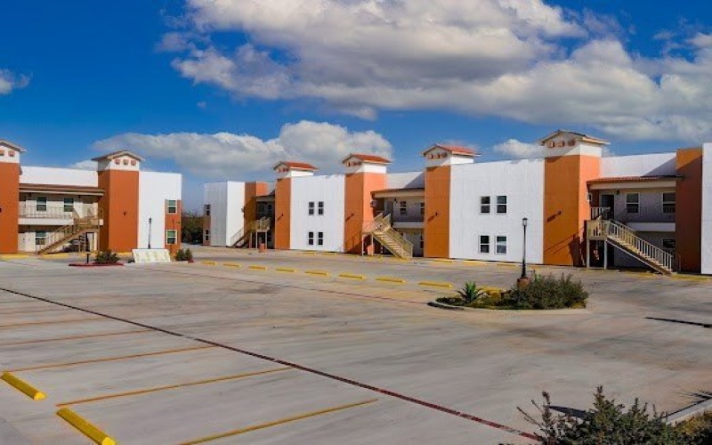 118 Grass Valley Rd 208, Eagle Pass, TX 78852, 2 Habitaciones Habitaciones , ,2 BañosBaños,Residential,En Venta,118 Grass Valley Rd 208,0,83032