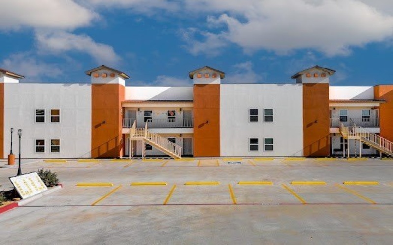 118 Grass Valley Rd 304, Eagle Pass, TX 78852, 2 Bedrooms Bedrooms, ,2 BathroomsBathrooms,Residential,For Sale,118 Grass Valley Rd 304,0,83036