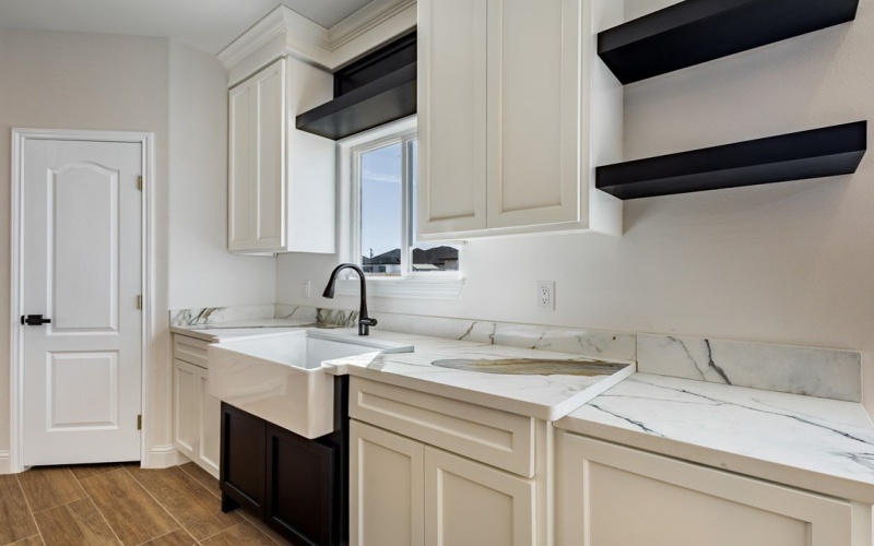 3260 Ethel Dr., Eagle Pass, TX 78852, 4 Bedrooms Bedrooms, ,2 BathroomsBathrooms,Residential,For Sale,3260 Ethel Dr.,0,83038