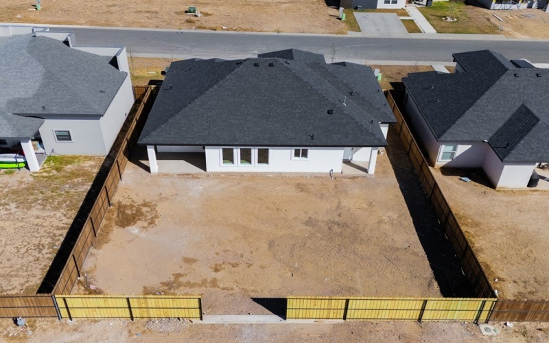 3260 Ethel Dr., Eagle Pass, TX 78852, 4 Bedrooms Bedrooms, ,2 BathroomsBathrooms,Residential,For Sale,3260 Ethel Dr.,0,83038