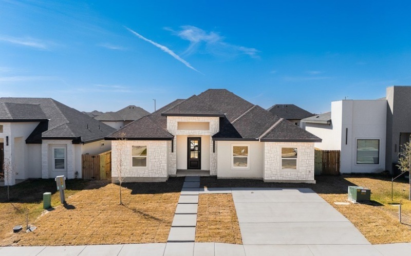 3260 Ethel Dr., Eagle Pass, TX 78852, 4 Bedrooms Bedrooms, ,2 BathroomsBathrooms,Residential,For Sale,3260 Ethel Dr.,0,83038