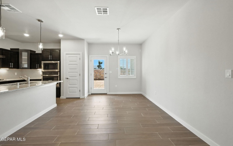 11872 Malecon Place, El Paso, TX 79934, 4 Habitaciones Habitaciones , ,1 BañoBaños,Residential,En Venta,11872 Malecon Place,0,937082