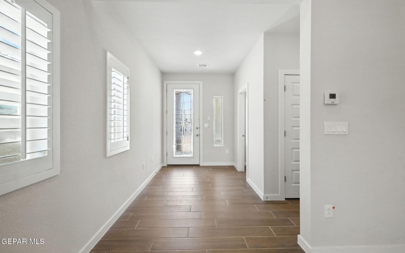 11872 Malecon Place, El Paso, TX 79934, 4 Habitaciones Habitaciones , ,1 BañoBaños,Residential,En Venta,11872 Malecon Place,0,937082