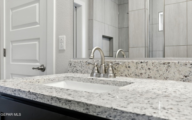 11872 Malecon Place, El Paso, TX 79934, 4 Habitaciones Habitaciones , ,1 BañoBaños,Residential,En Venta,11872 Malecon Place,0,937082