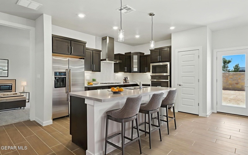 11872 Malecon Place, El Paso, TX 79934, 4 Habitaciones Habitaciones , ,1 BañoBaños,Residential,En Venta,11872 Malecon Place,0,937082