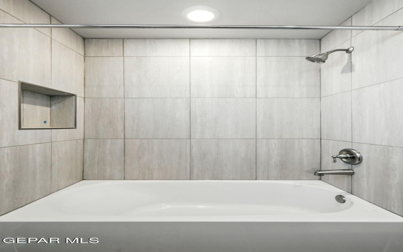 11872 Malecon Place, El Paso, TX 79934, 4 Habitaciones Habitaciones , ,1 BañoBaños,Residential,En Venta,11872 Malecon Place,0,937082