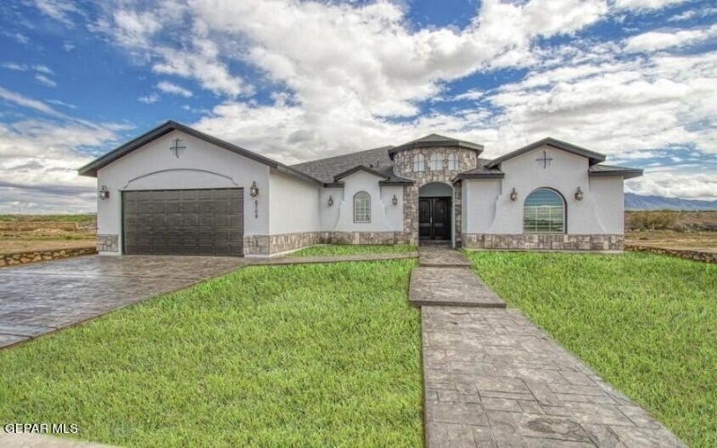 7213 Cimarron Rim Drive, El Paso, TX 79911, 4 Bedrooms Bedrooms, ,3 BathroomsBathrooms,Residential,For Sale,7213 Cimarron Rim Drive,0,937093