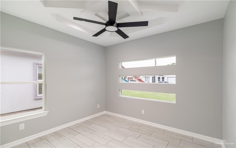 611 Tower Oak Drive, Alamo, TX 78516, 3 Bedrooms Bedrooms, ,2 BathroomsBathrooms,Residential,For Sale,611 Tower Oak Drive,0,469281