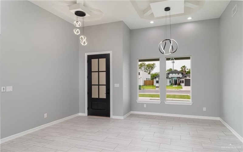 611 Tower Oak Drive, Alamo, TX 78516, 3 Bedrooms Bedrooms, ,2 BathroomsBathrooms,Residential,For Sale,611 Tower Oak Drive,0,469281