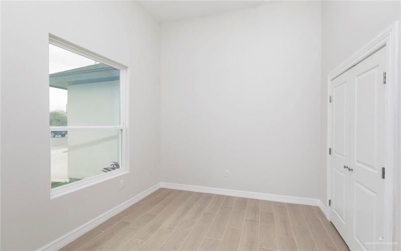 2405 Northgate Lane, McAllen, TX 78504, 4 Bedrooms Bedrooms, ,2 BathroomsBathrooms,Residential,For Sale,2405 Northgate Lane,0,492792