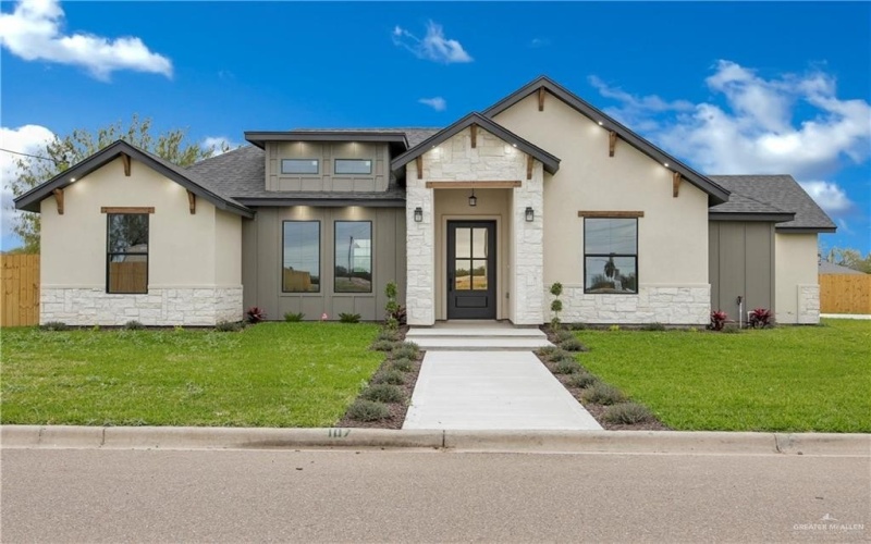 6805 Athena Avenue, Edinburg, TX 78542, 3 Bedrooms Bedrooms, ,2 BathroomsBathrooms,Residential,For Sale,6805 Athena Avenue,0,492838