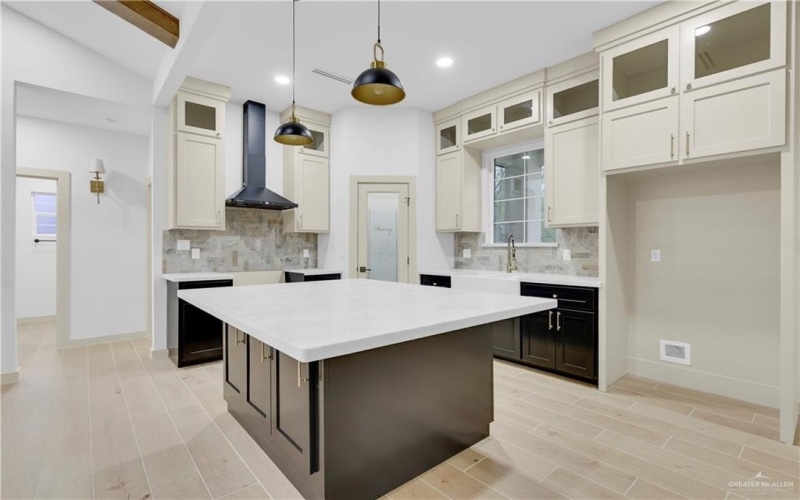 6805 Athena Avenue, Edinburg, TX 78542, 3 Bedrooms Bedrooms, ,2 BathroomsBathrooms,Residential,For Sale,6805 Athena Avenue,0,492838