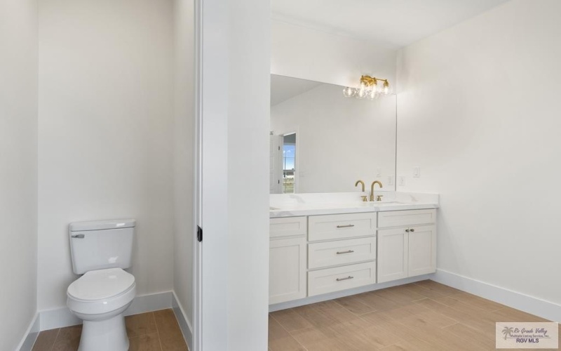 8949 SATURN, BROWNSVILLE, TX 78521, 4 Habitaciones Habitaciones , ,3 BañosBaños,Residential,En Venta,8949 SATURN,0,29771576