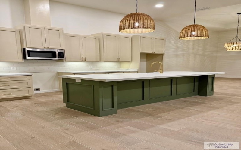 8949 SATURN, BROWNSVILLE, TX 78521, 4 Bedrooms Bedrooms, ,3 BathroomsBathrooms,Residential,For Sale,8949 SATURN,0,29771576