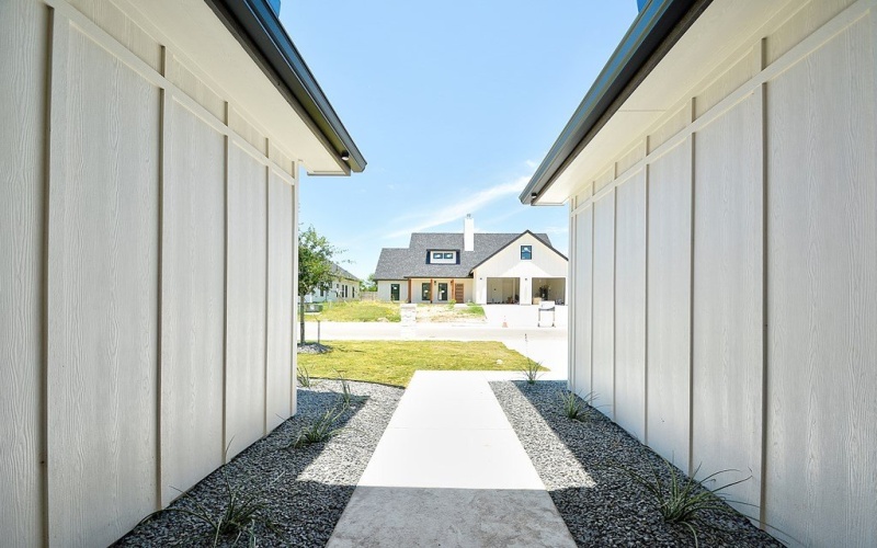 513 Conner Ct, Kerrville, TX 78028, 3 Bedrooms Bedrooms, ,2 BathroomsBathrooms,Residential,For Sale,513 Conner Ct,0,121310