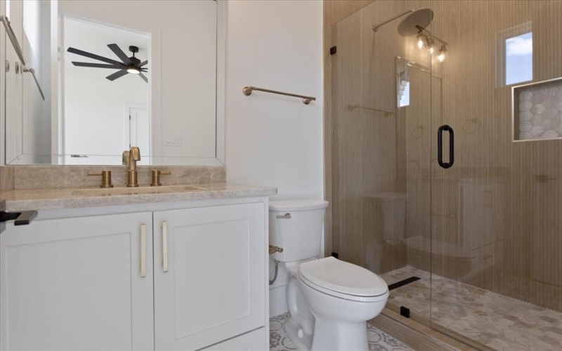 186 Acorn Trail, Denison, TX 75020, 4 Bedrooms Bedrooms, ,3 BathroomsBathrooms,Residential,For Sale,186 Acorn Trail,0,20874363