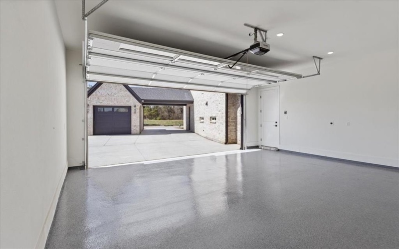 186 Acorn Trail, Denison, TX 75020, 4 Bedrooms Bedrooms, ,3 BathroomsBathrooms,Residential,For Sale,186 Acorn Trail,0,20874363