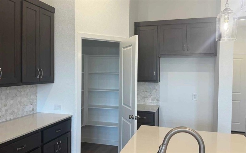 1216 Watercrest Street, Forney, TX 75126, 4 Habitaciones Habitaciones , ,3 BañosBaños,Residential,En Venta,1216 Watercrest Street,0,21161401