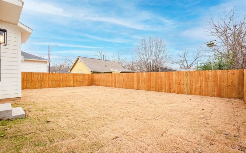 1303 Lela Street, McKinney, TX 75069, 3 Bedrooms Bedrooms, ,2 BathroomsBathrooms,Residential,For Sale,1303 Lela Street,0,21161495