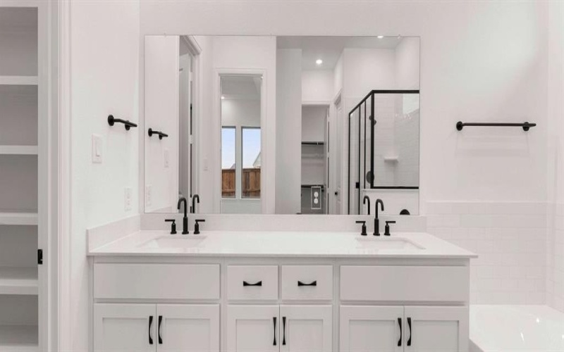 7105 Bergamot Drive, McKinney, TX 75071, 4 Bedrooms Bedrooms, ,3 BathroomsBathrooms,Residential,For Sale,7105 Bergamot Drive,0,21161648