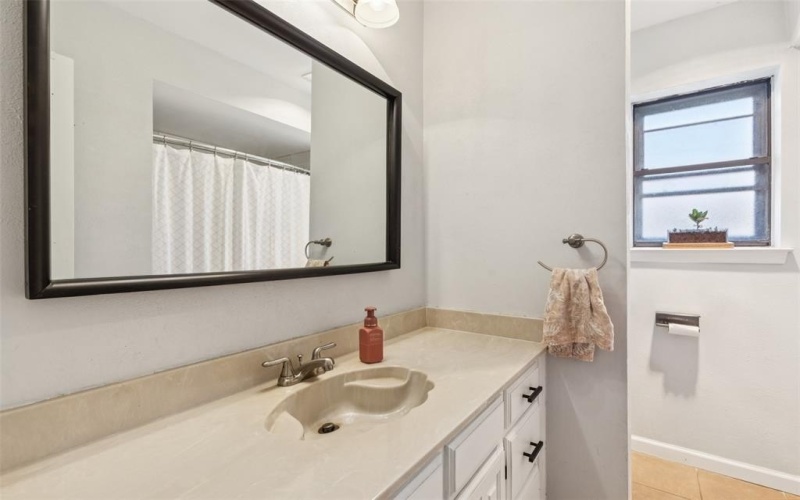 5907 Pleasant Wood Trail, Arlington, TX 76016, 3 Bedrooms Bedrooms, ,2 BathroomsBathrooms,Residential,For Sale,5907 Pleasant Wood Trail,0,21156595