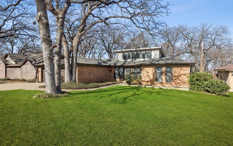 5907 Pleasant Wood Trail, Arlington, TX 76016, 3 Bedrooms Bedrooms, ,2 BathroomsBathrooms,Residential,For Sale,5907 Pleasant Wood Trail,0,21156595