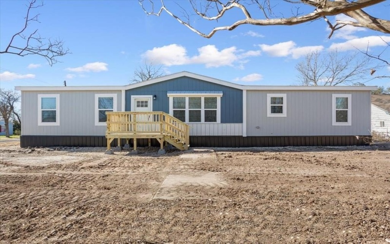 201 N Carpenter Street, Mart, TX 76664, 4 Bedrooms Bedrooms, ,2 BathroomsBathrooms,Residential,For Sale,201 N Carpenter Street,0,21158130