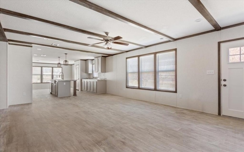 201 N Carpenter Street, Mart, TX 76664, 4 Bedrooms Bedrooms, ,2 BathroomsBathrooms,Residential,For Sale,201 N Carpenter Street,0,21158130