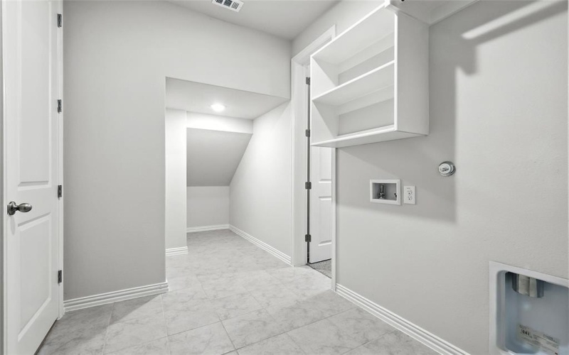 1425 Odette Drive, Arlington, TX 76013, 5 Habitaciones Habitaciones , ,5 BañosBaños,Residential,En Venta,1425 Odette Drive,0,21159496