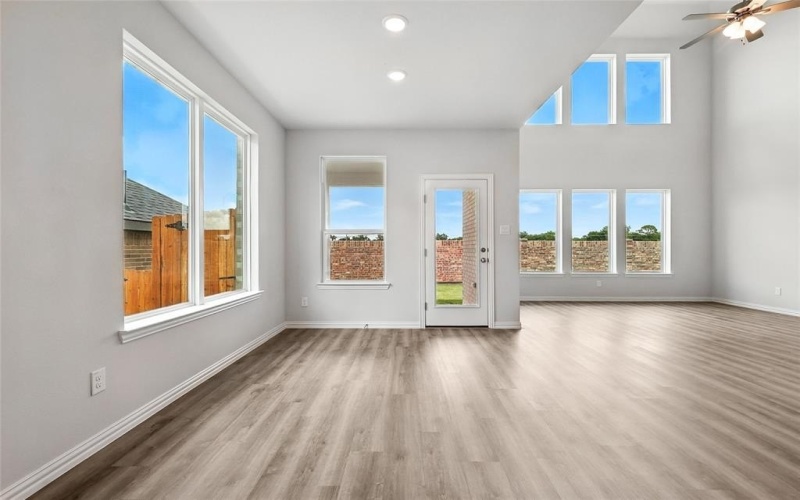 1425 Odette Drive, Arlington, TX 76013, 5 Habitaciones Habitaciones , ,5 BañosBaños,Residential,En Venta,1425 Odette Drive,0,21159496