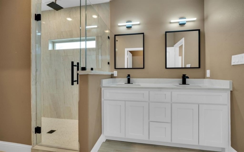 203 W Denton Street, Palmer, TX 75152, 4 Bedrooms Bedrooms, ,2 BathroomsBathrooms,Residential,For Sale,203 W Denton Street,0,21159814