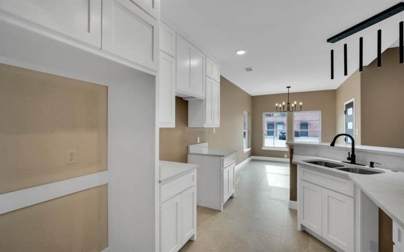 203 W Denton Street, Palmer, TX 75152, 4 Bedrooms Bedrooms, ,2 BathroomsBathrooms,Residential,For Sale,203 W Denton Street,0,21159814