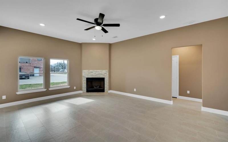 203 W Denton Street, Palmer, TX 75152, 4 Bedrooms Bedrooms, ,2 BathroomsBathrooms,Residential,For Sale,203 W Denton Street,0,21159814