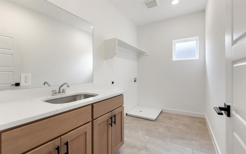 2138 Oak Haven Court, Garland, TX 75044, 4 Habitaciones Habitaciones , ,3 BañosBaños,Residential,En Venta,2138 Oak Haven Court,0,21160139