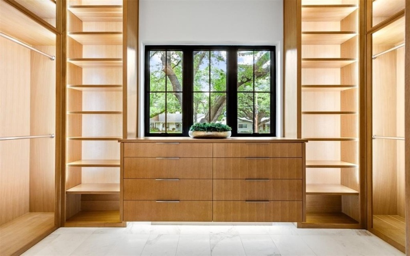 6446 Lange Circle, Dallas, TX 75214, 4 Habitaciones Habitaciones , ,3 BañosBaños,Residential,En Venta,6446 Lange Circle,0,21160229