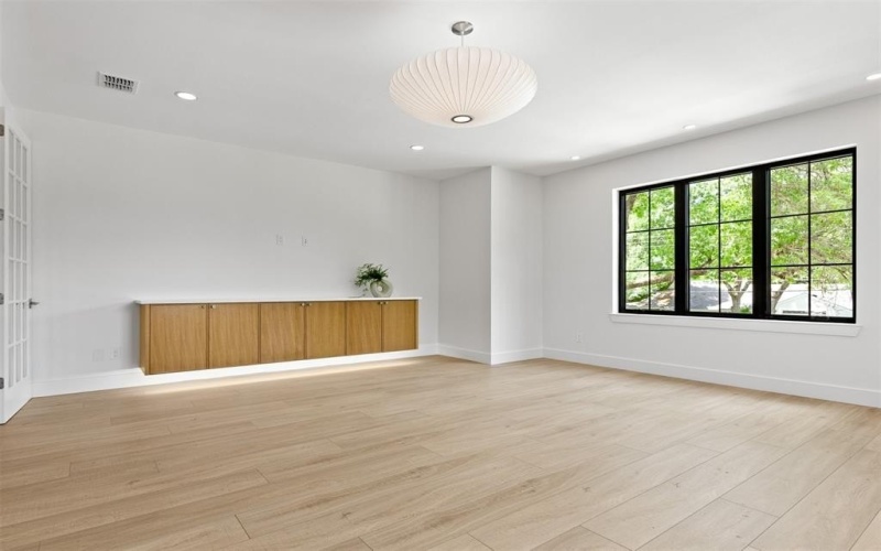 6446 Lange Circle, Dallas, TX 75214, 4 Habitaciones Habitaciones , ,3 BañosBaños,Residential,En Venta,6446 Lange Circle,0,21160229