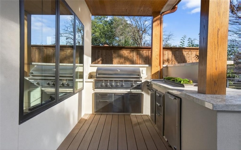 6446 Lange Circle, Dallas, TX 75214, 4 Habitaciones Habitaciones , ,3 BañosBaños,Residential,En Venta,6446 Lange Circle,0,21160229