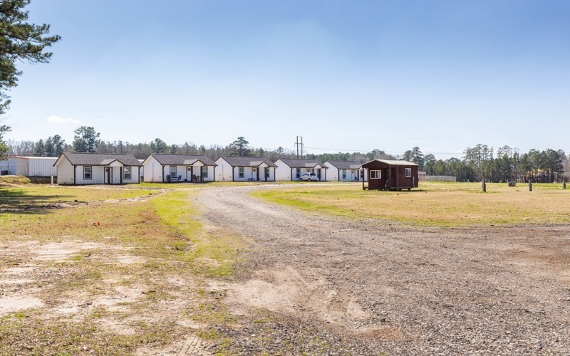 353 FM 1475, Huntington, TX 75949, ,7 BañosBaños,Commercial Sale,En Venta,353 FM 1475,5103835