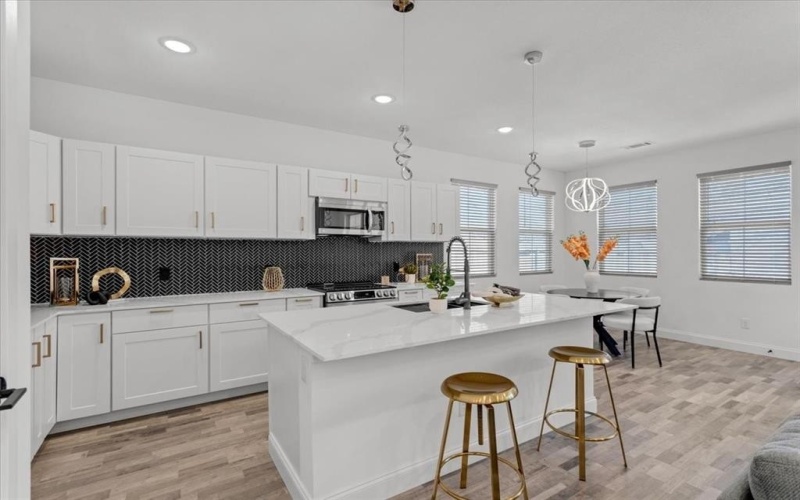 1323 S Montgomery Street, Sherman, TX 75090, 4 Bedrooms Bedrooms, ,2 BathroomsBathrooms,Residential,For Sale,1323 S Montgomery Street,0,21160688