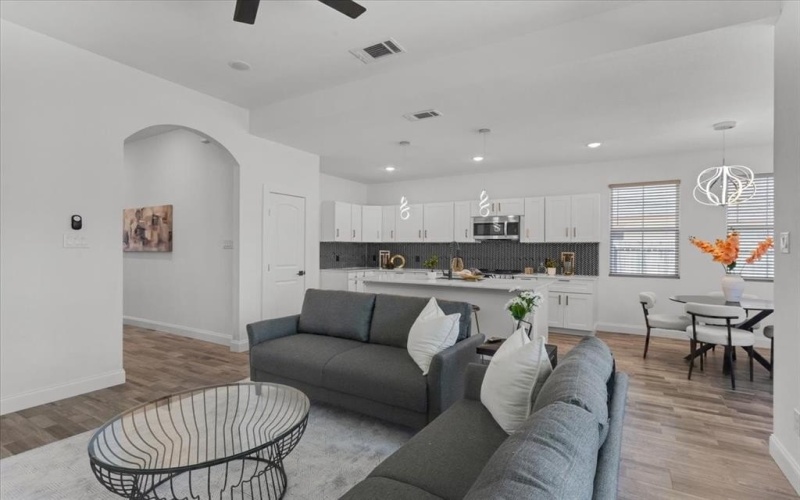 1323 S Montgomery Street, Sherman, TX 75090, 4 Bedrooms Bedrooms, ,2 BathroomsBathrooms,Residential,For Sale,1323 S Montgomery Street,0,21160688