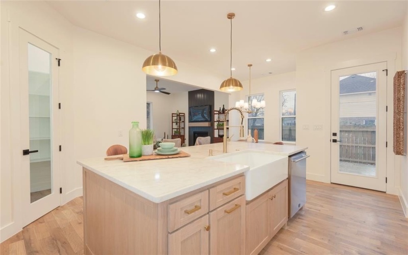 1301 Lela Street, McKinney, TX 75069, 3 Bedrooms Bedrooms, ,2 BathroomsBathrooms,Residential,For Sale,1301 Lela Street,0,21160775