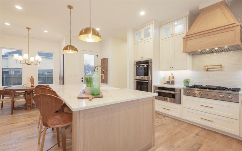 1301 Lela Street, McKinney, TX 75069, 3 Bedrooms Bedrooms, ,2 BathroomsBathrooms,Residential,For Sale,1301 Lela Street,0,21160775