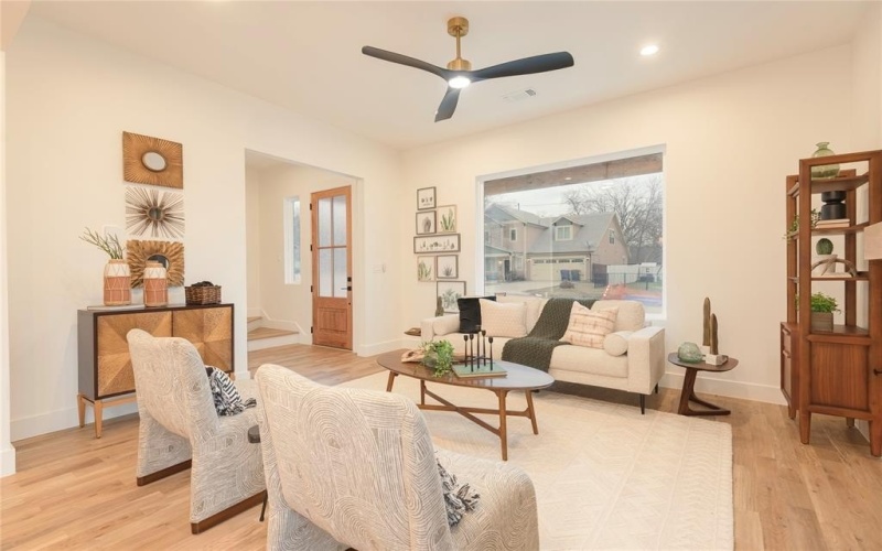 1301 Lela Street, McKinney, TX 75069, 3 Bedrooms Bedrooms, ,2 BathroomsBathrooms,Residential,For Sale,1301 Lela Street,0,21160775