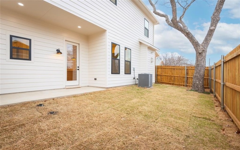 1301 Lela Street, McKinney, TX 75069, 3 Bedrooms Bedrooms, ,2 BathroomsBathrooms,Residential,For Sale,1301 Lela Street,0,21160775