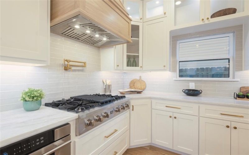 1301 Lela Street, McKinney, TX 75069, 3 Bedrooms Bedrooms, ,2 BathroomsBathrooms,Residential,For Sale,1301 Lela Street,0,21160775